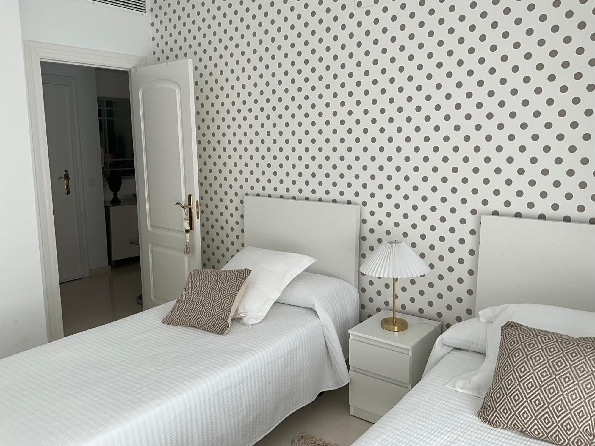 First Line Sea Apartment By Oliva Estepona Exterior photo